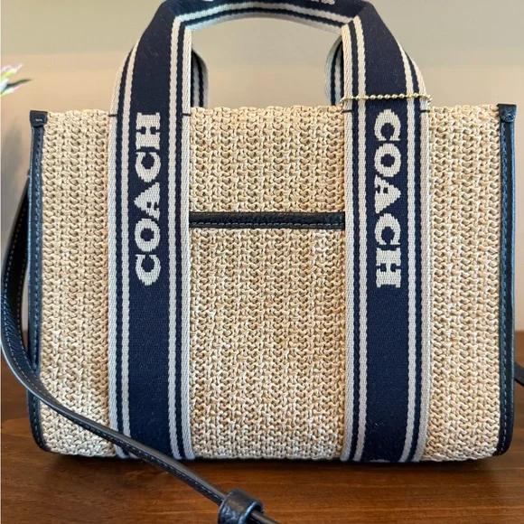 Smith Tote Bag 24 - Picture 8 of 10